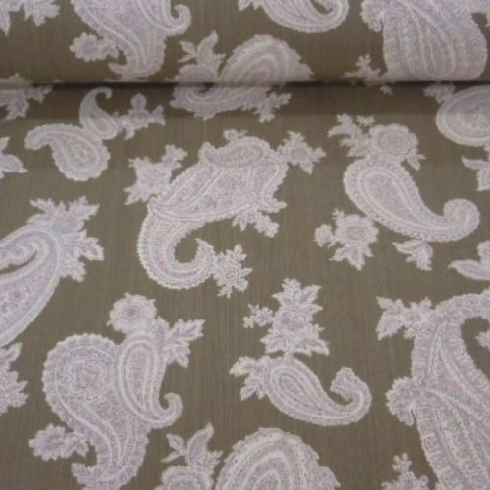 8 YDS COTTON Chocolate Chelsea Paisley Fabric